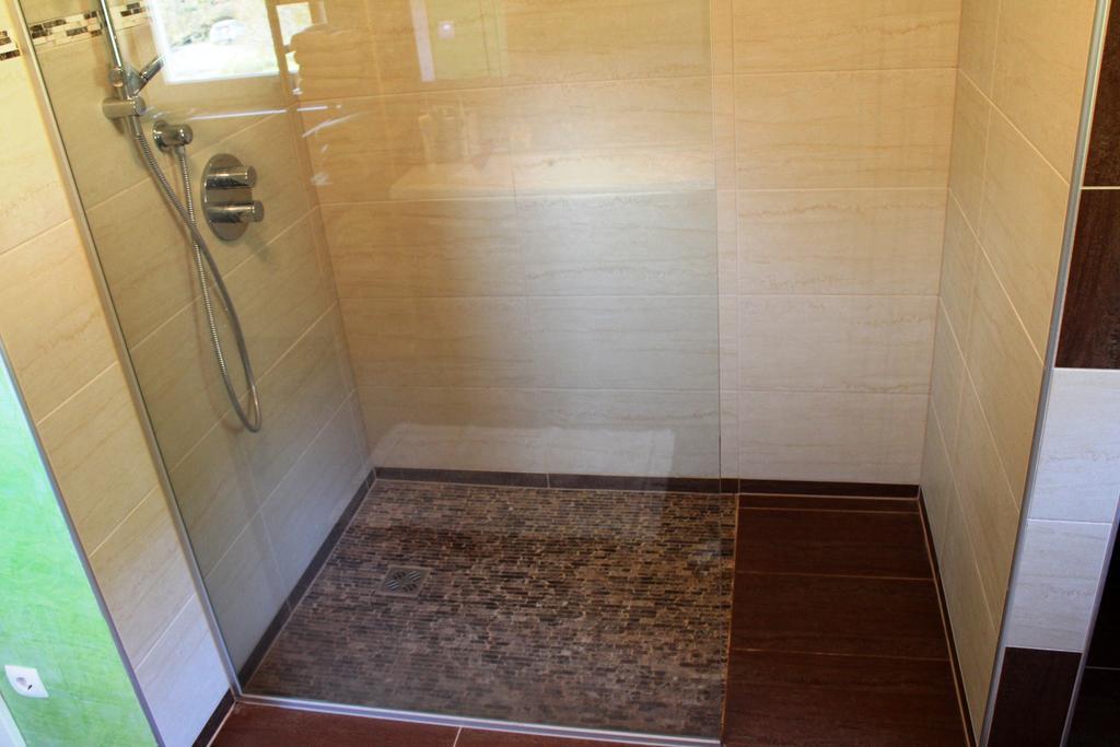 Villa Relax Am See Bodensdorf Room photo