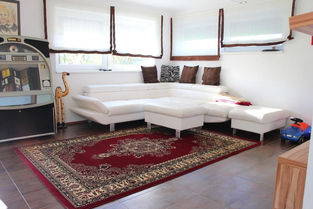 Villa Relax Am See Bodensdorf Room photo