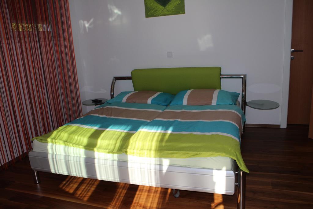 Villa Relax Am See Bodensdorf Room photo